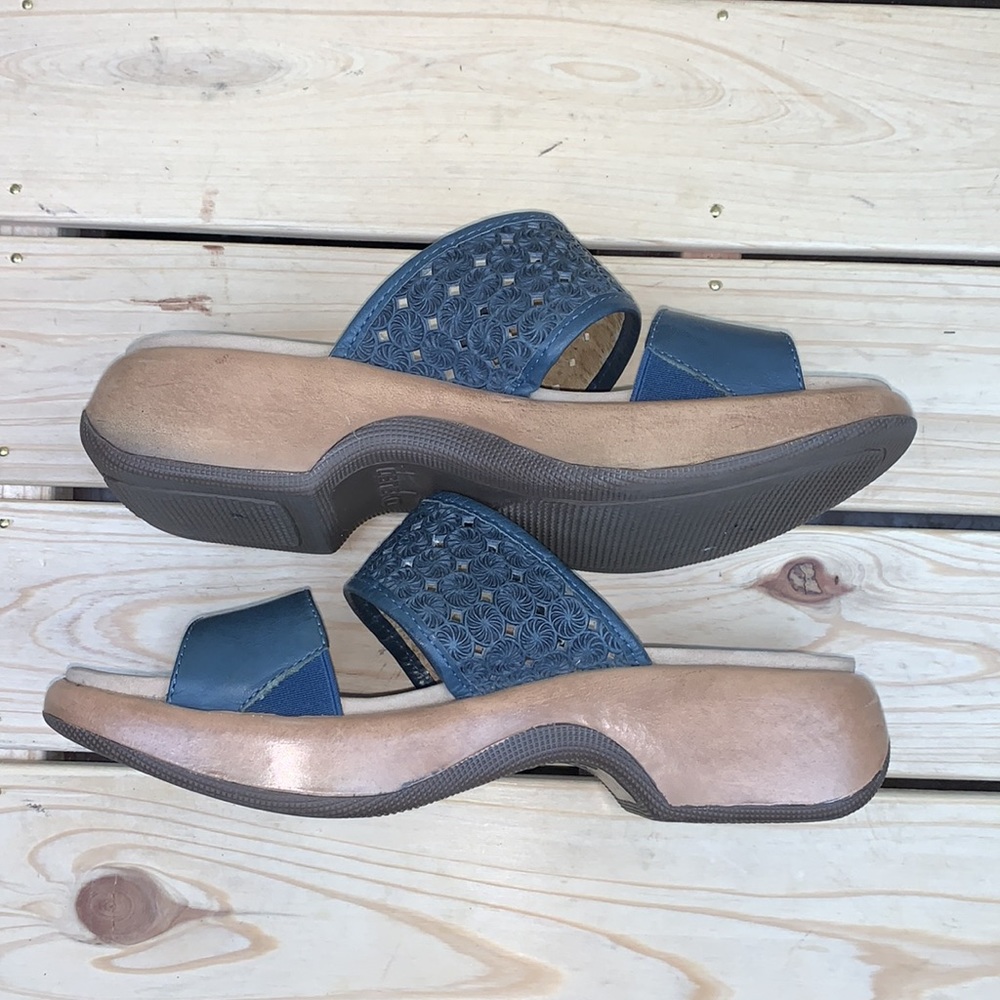 Dansko Women’s Size EU 38 US 7.5-8.0 Cutout 2 Strap Platform Driving Slides - Picture 5 of 7